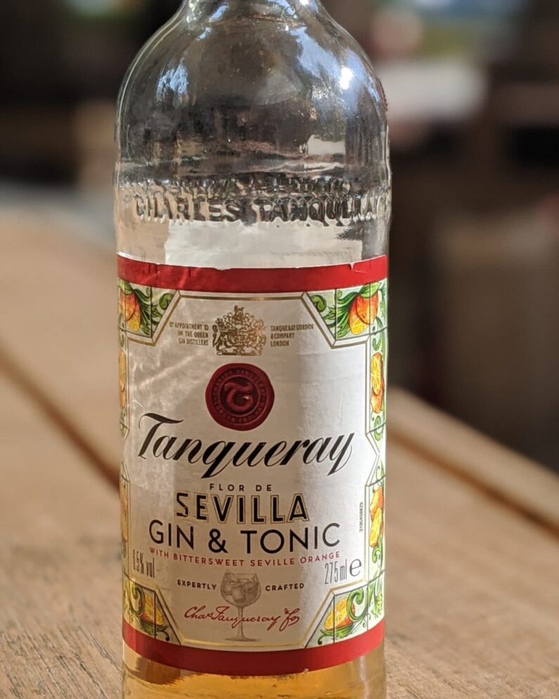 Tanqueray Flor De Sevilla Gin & Tonic