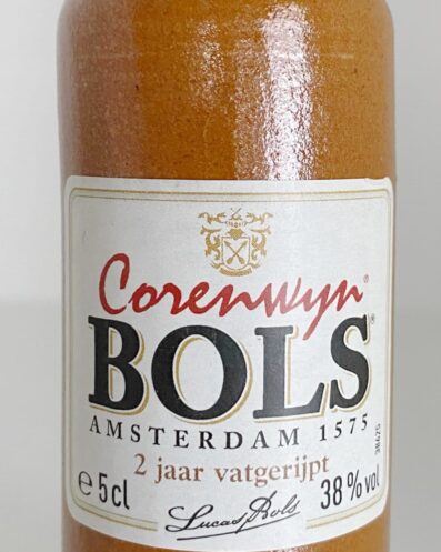 Bols Corenwijn Jenever