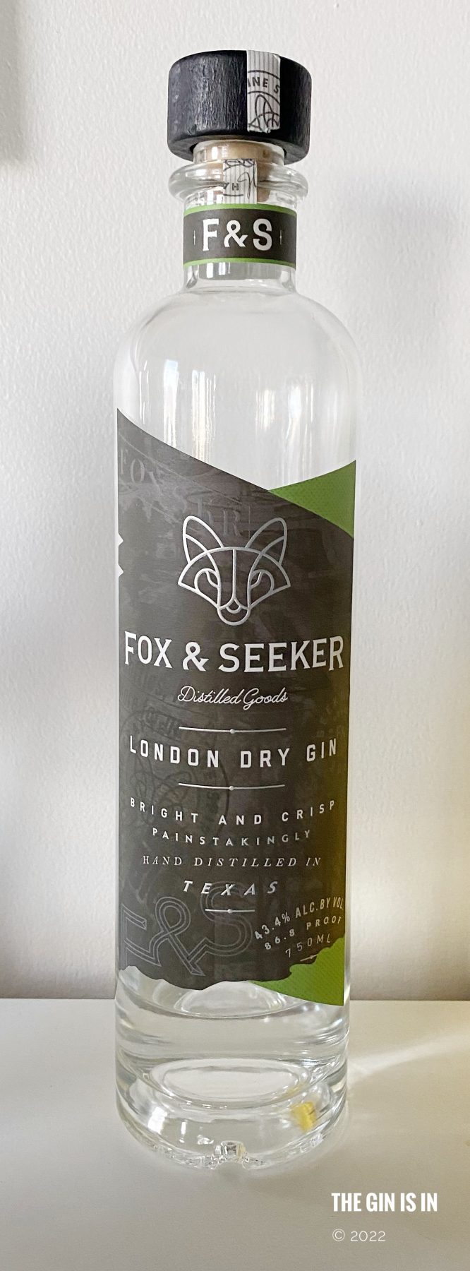 Fox & Seeker London Dry Gin Expert Gin Review and Tasting Notes
