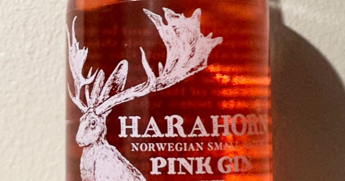 Harahorn Pink Gin Expert Gin Review and Tasting Notes