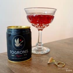 Togroni Craft Negroni can and glass