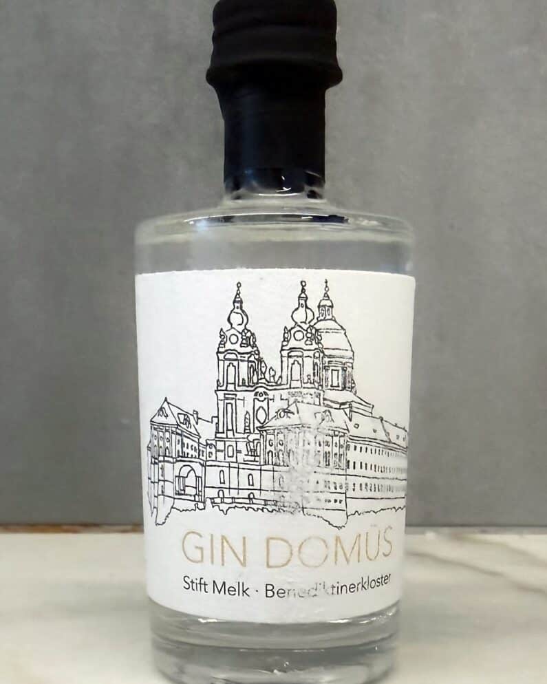 Gin Domus Bottle